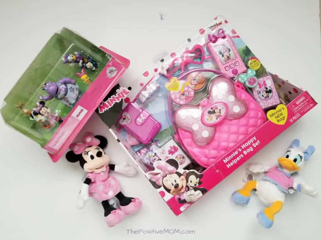 https://www.thepositivemom.com/wp-content/uploads/2019/02/minnie-bow-be-mine-toy-set-disney-junior-1024x768.jpg.webp